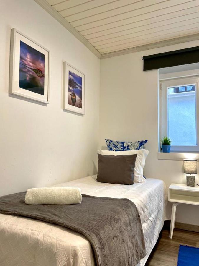 Granny'S Guesthouse برايا دي ميرا المظهر الخارجي الصورة