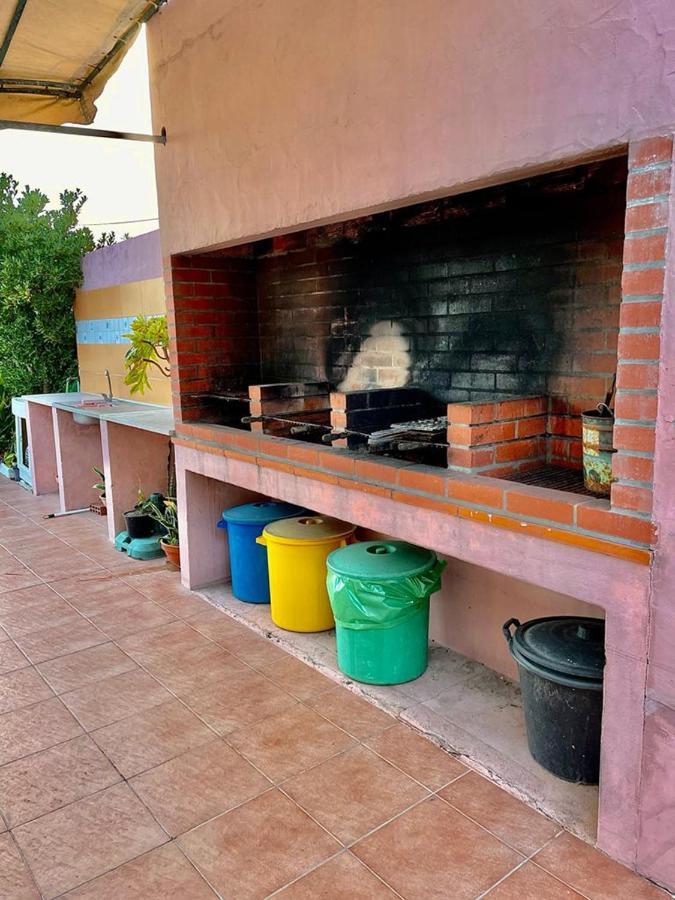 Granny'S Guesthouse برايا دي ميرا المظهر الخارجي الصورة